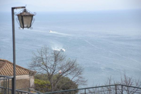 Hella's House, Positano